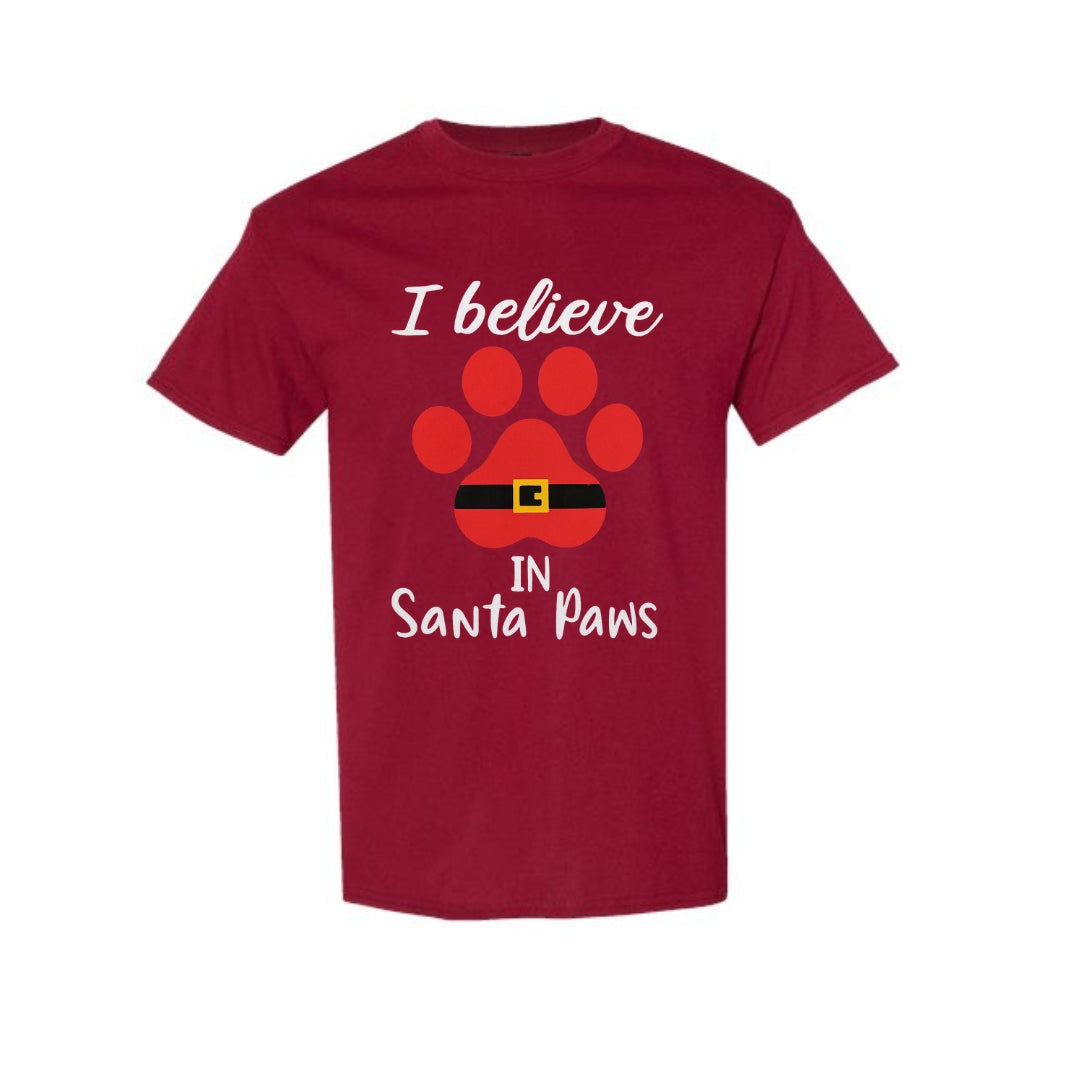 Christmas Tee for Pet Parents : I Believe in Santa Paws – Cute Christmas Dog Lover Gift
