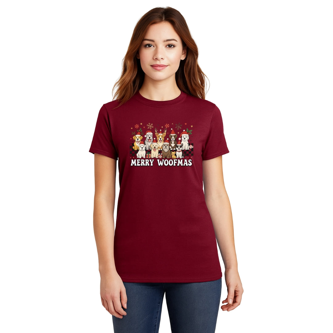 Christmas Tee for Pet Parents : Merry Woofmas Dog Lover Apparel