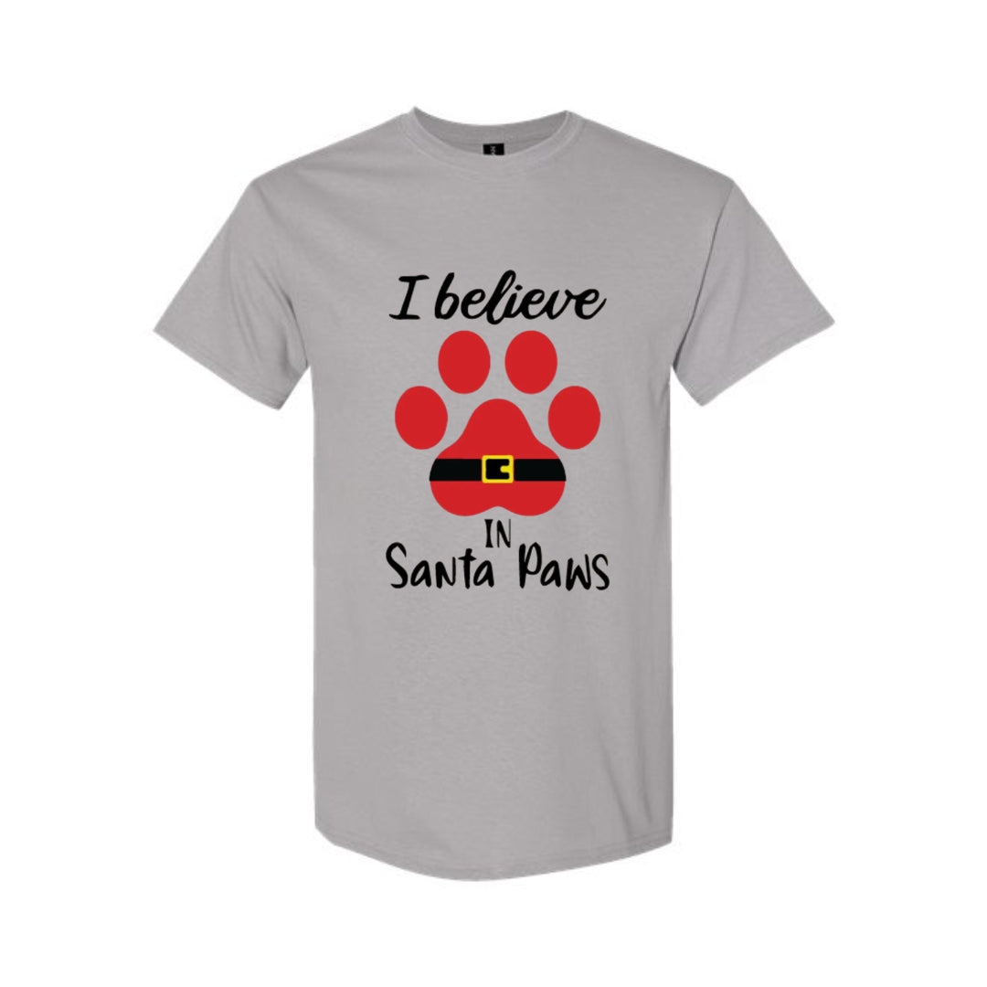 Christmas Tee for Pet Parents : I Believe in Santa Paws – Cute Christmas Dog Lover Gift